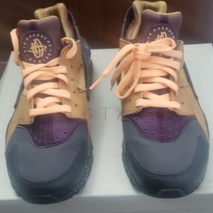 Air Huarache Run Premium Elemental Gold
